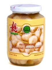 Eingelegter Knoblauch